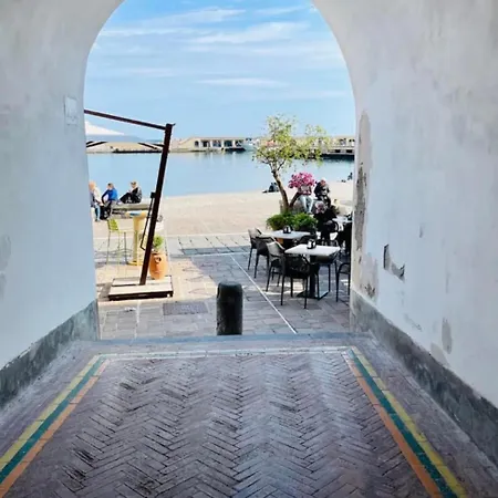 Acqua E Sale Doddo House